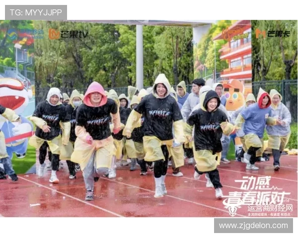 杭州滑板队速度之美探秘：激情与技巧交织的青春舞台