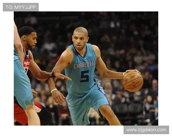 火箭与勇士激战回顾第一场第四节精彩瞬间全景解析