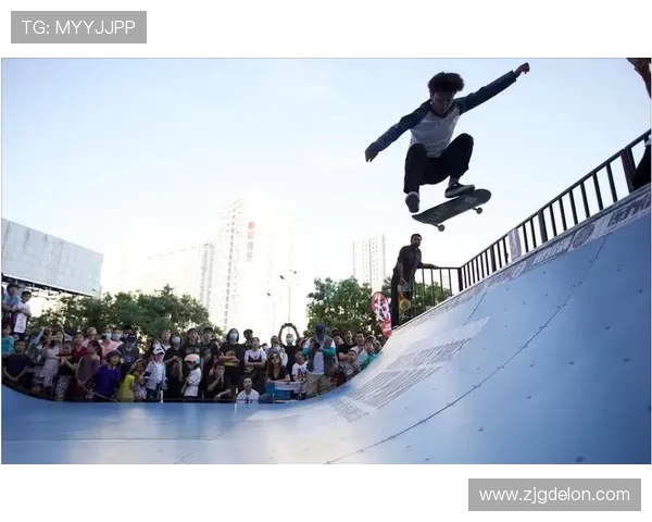 南京滑板队荣登全国滑板个人能力排行榜第二名展现出色实力与潜力 南京滑板队荣登全国滑板个人能力排行榜第二名展现出色实力与潜力